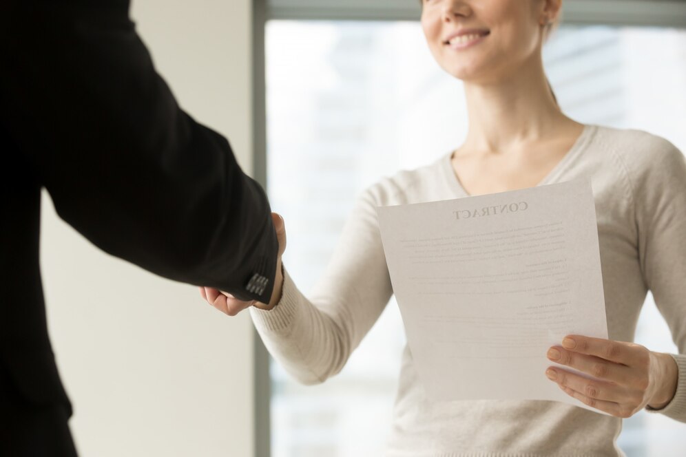clausula-de-arbitraje en contrato